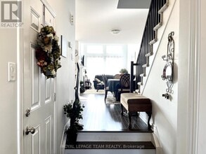 623 Capricorn Cir in Ottawa, ON - Building Photo - Building Photo