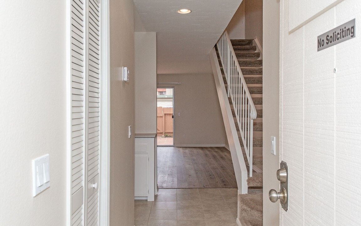 559 Beverly Pl in San Marcos, CA - Building Photo