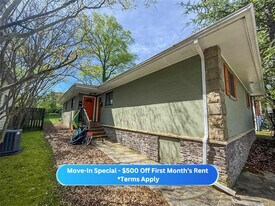 1332 Eubanks Ave, Unit Unit 1 in East Point, GA - Building Photo