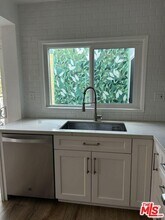 2031 Glendon Ave in Los Angeles, CA - Building Photo - Building Photo