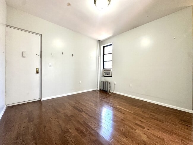 2254 5th Ave in New York, NY - Building Photo - Building Photo