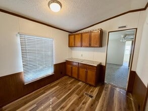 125 Burkhart Ln in China Spring, TX - Building Photo - Building Photo