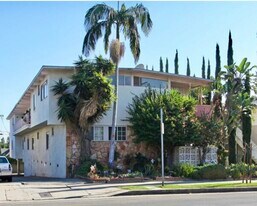 2028 N Commonwealth Ave in Los Angeles, CA - Building Photo