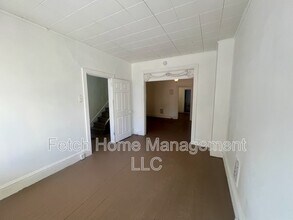 26 N 16th St in Harrisburg, PA - Foto de edificio - Building Photo
