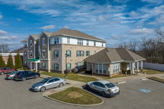 Rowan Apartments in Parkersburg, WV - Foto de edificio - Building Photo
