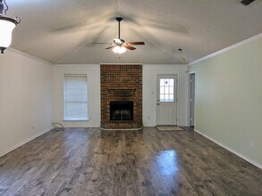 9008 Topperwind Ct in Fort Worth, TX - Building Photo - Building Photo