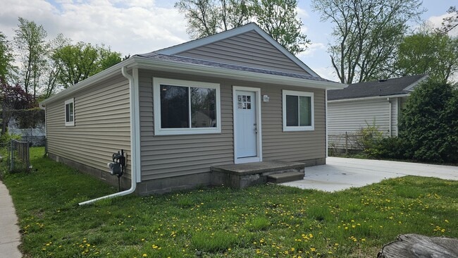 property at 11716 Kinloch St