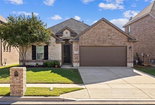 1212 Trumpet Dr in Fort Worth, TX - Building Photo