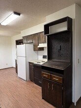 3104 W Edward St in Springfield, MO - Building Photo - Building Photo