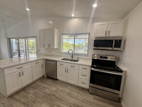 27466 Martinique Ln in Summerland Key, FL - Building Photo - Building Photo