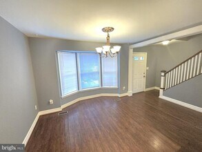 7600 Sherlock Ct in Pasadena, MD - Building Photo - Building Photo