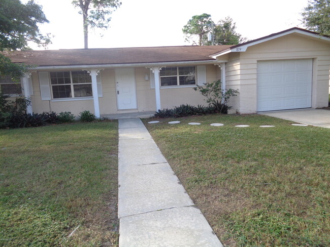 879 Westport Dr in Rockledge, FL - Building Photo - Building Photo