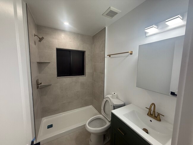 203 Columbus Pky, Unit A2 in Hollywood, FL - Foto de edificio - Building Photo