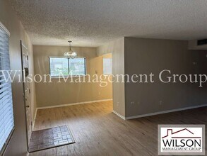 2365 Oak Park Way in Orlando, FL - Building Photo - Building Photo