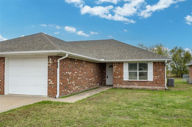 408 B Andrew Dr in Mabank, TX - Building Photo - Building Photo