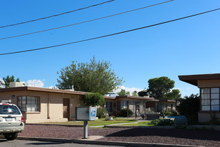 1632 N Louis Ln in Tucson, AZ - Building Photo