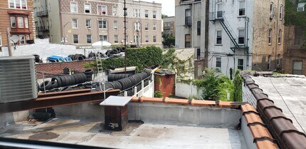 1233 Flatbush                  Ave in Brooklyn, NY - Building Photo - Building Photo