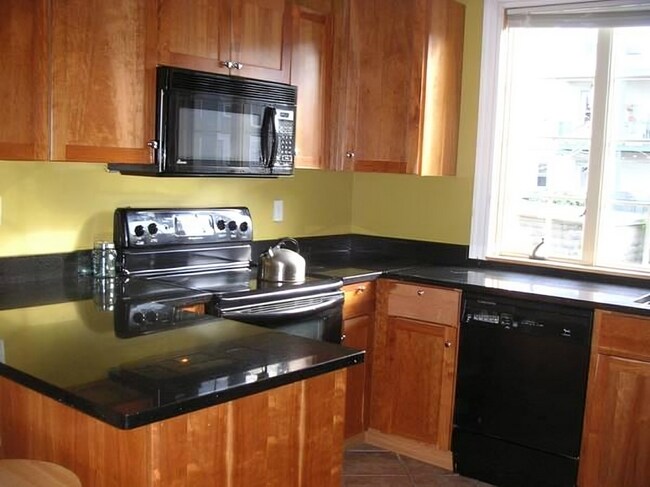 property at 27R Albion St