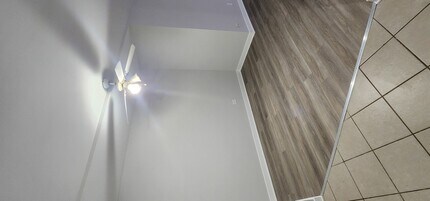 9290 Hamilton Ct in Des Plaines, IL - Building Photo - Building Photo