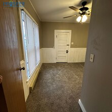 828 Niagara St in Eau Claire, WI - Building Photo - Building Photo