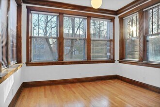 1402 W Warner Ave in Chicago, IL - Building Photo - Building Photo