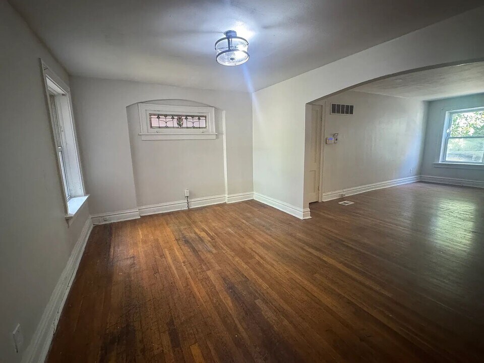 4127 Minnesota Ave in St. Louis, MO - Building Photo