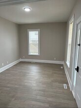 320 S Florence Ave in Springfield, MO - Building Photo - Building Photo