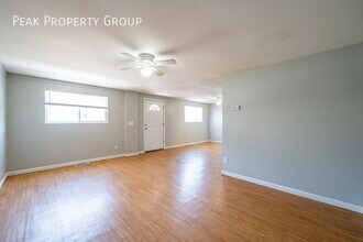 511 Elsmere St in Columbus, OH - Building Photo - Building Photo