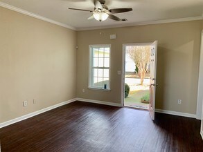 4610 Blue Iris Way in Oakwood, GA - Building Photo - Building Photo