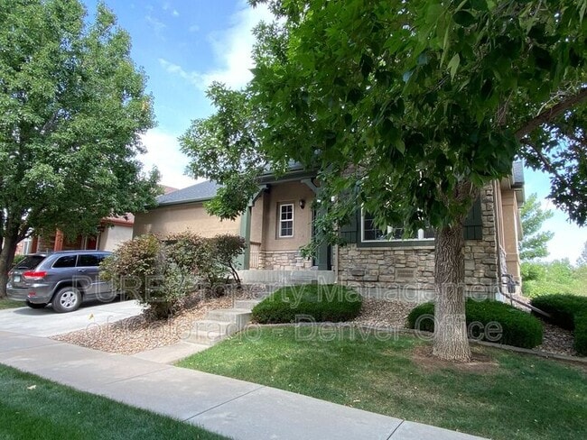 1849 S Harlan Cir in Lakewood, CO - Building Photo - Building Photo