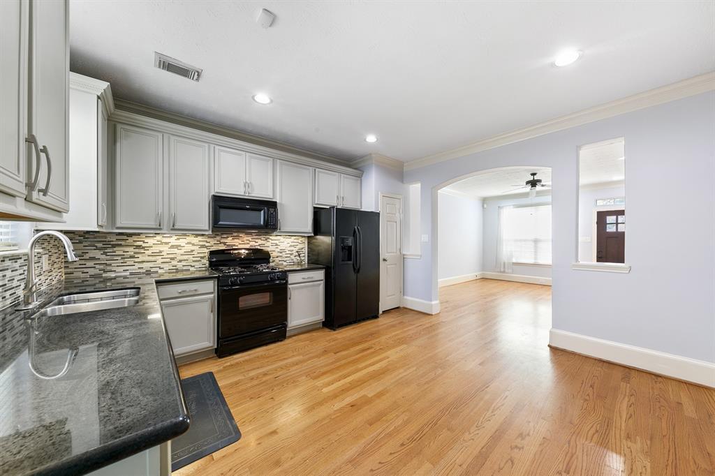 1759 Aden Dr in Houston, TX - Building Photo