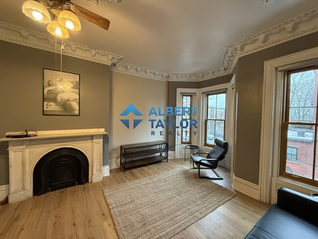 241 Northampton St, Unit 2