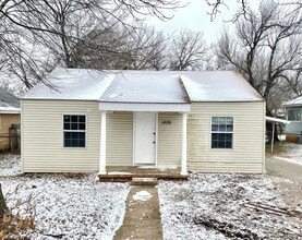 1406 N Market Ave in Shawnee, OK - Building Photo - Building Photo