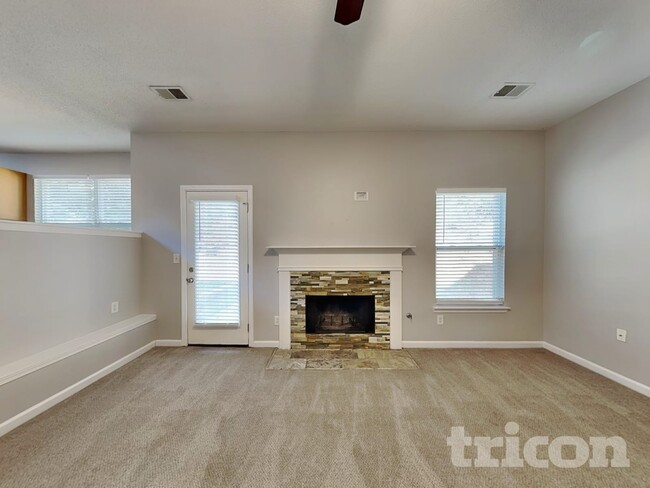 2023 Reflective Waters Rd in Villa Rica, GA - Building Photo - Building Photo