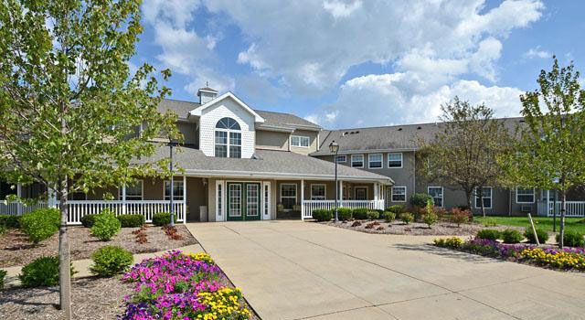 College Greene Senior Apartments in North Chili, NY - Building Photo - Building Photo