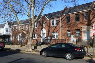 1838 M St NE in Washington, DC - Building Photo - Building Photo