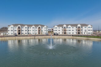 The Laurel (OK) in Jenks, OK - Foto de edificio - Building Photo