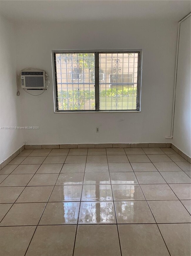 100 NW 16th Ave in Miami, FL - Building Photo - Building Photo