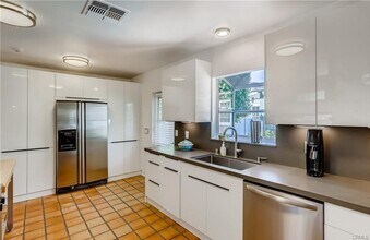 4277 Kraft Ave in Los Angeles, CA - Building Photo - Building Photo