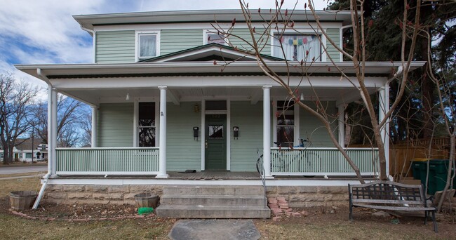 property at 103 N Sherwood St
