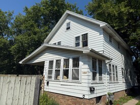 1533 N 12th St in Sheboygan, WI - Building Photo