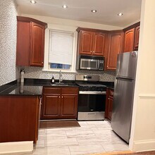 3022 Wisconsin Ave NW in Washington, DC - Building Photo - Building Photo