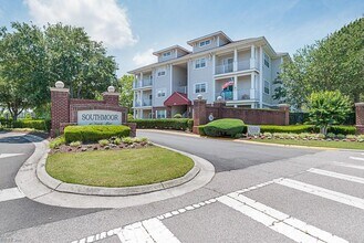 5300 Warminster Dr in Virginia Beach, VA - Building Photo - Building Photo
