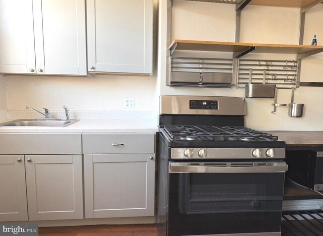 property at 301 W State St