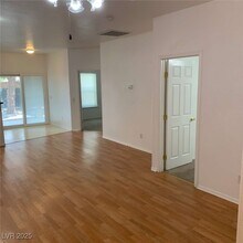 530 Bourbon St in Pahrump, NV - Building Photo - Building Photo