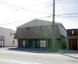 3010 Walnut St in McKeesport, PA - Building Photo - Building Photo