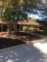 18965 Alcott Way in Saratoga, CA - Building Photo