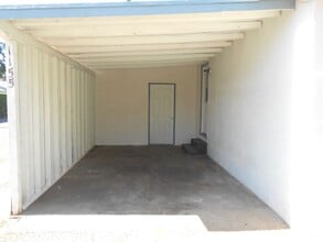 1155 Bond St in Redding, CA - Building Photo - Building Photo