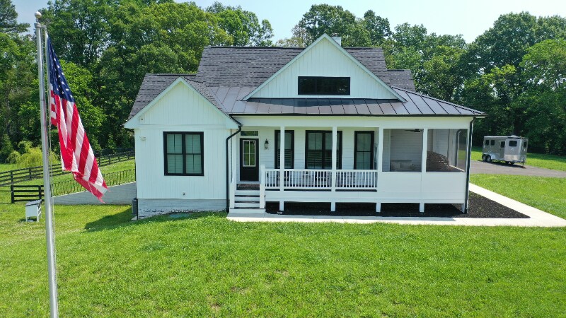 5470 Germantown Rd in Midland, VA - Building Photo