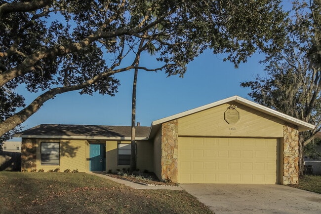 property at 4453 Tomlinson Cir